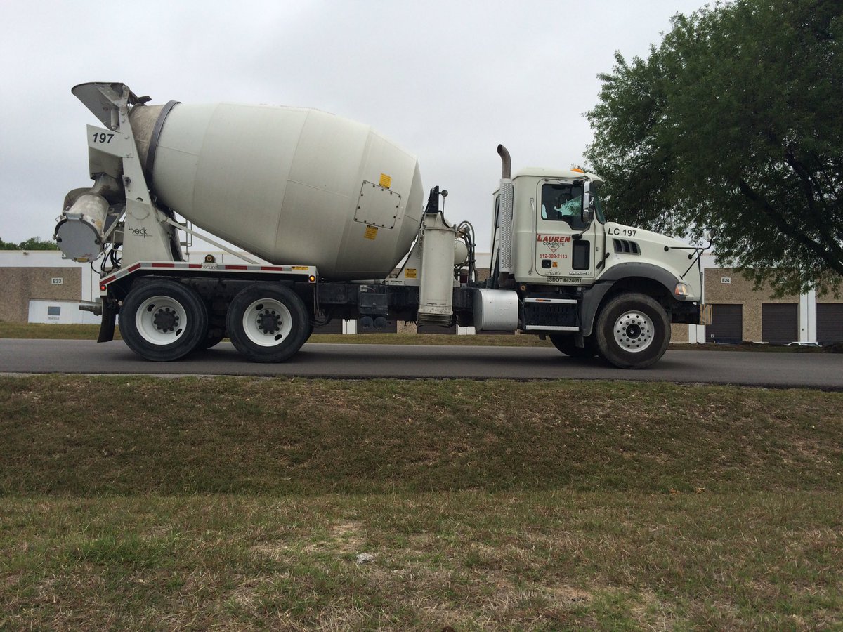 Christopher Bennett tweet media