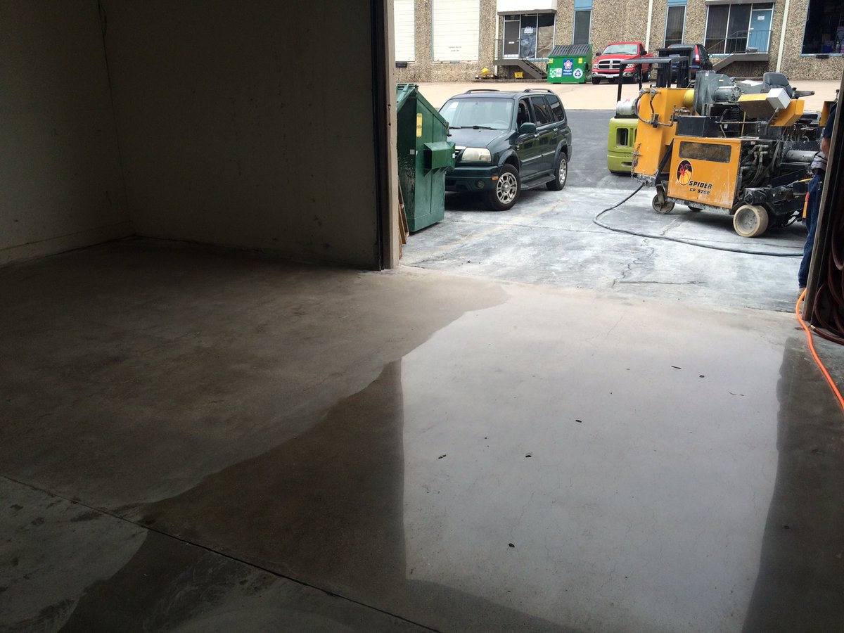 About to begin <a href="/AIAAustin/">AIA Austin</a> <a href="/CSI_Austin_TX/">CSI Austin Chapter</a> #concrete