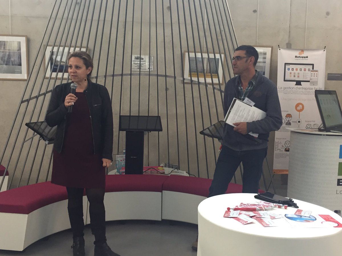 Ngosselin85's tweet photo. La trousse à outils des artisans a changé ! Gagnez en efficacité, #BIM faites vous accompagner Forum #CapNumerique organisé par la @capeb85 https://t.co/CyRYGCfXnX