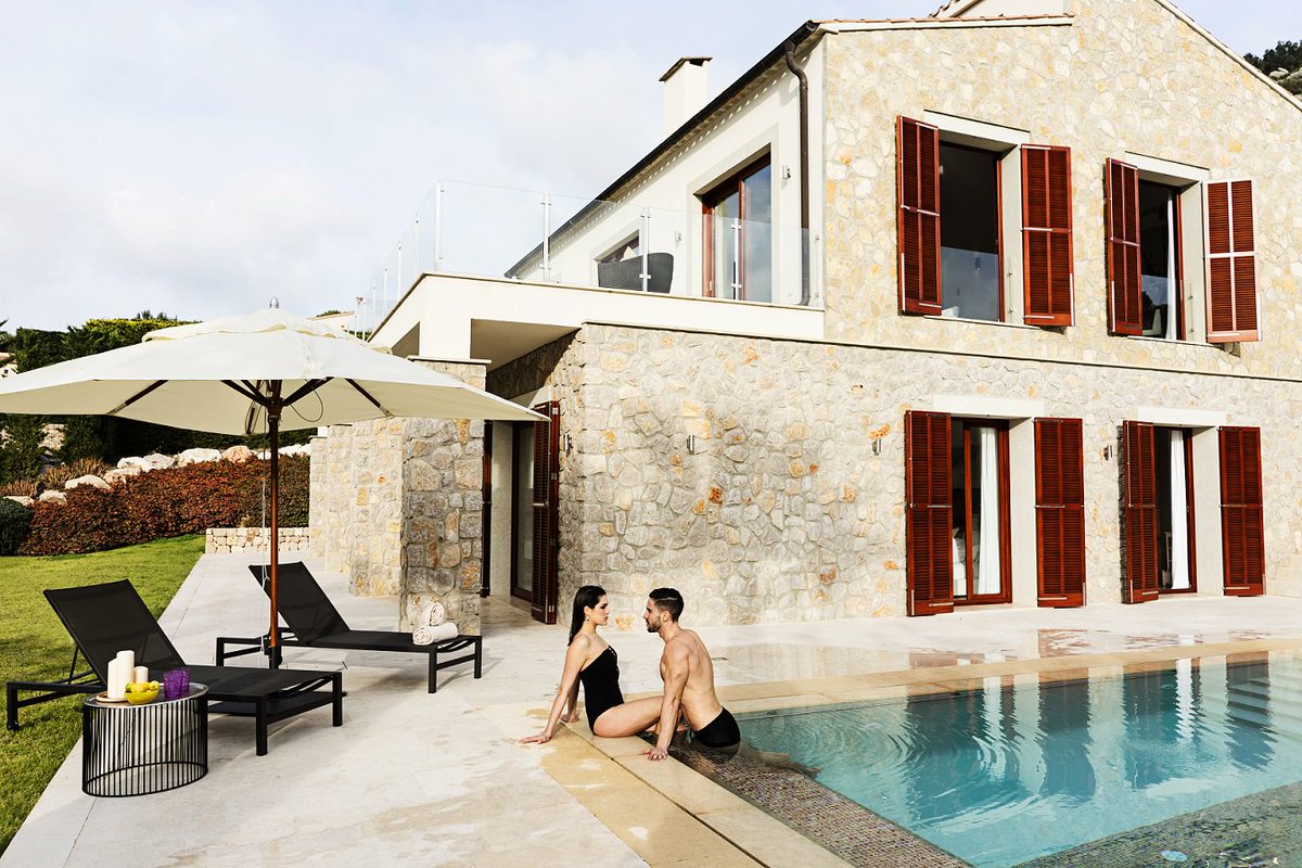 Las <a href="/CapVermellVilla/">Cap Vermell Estate</a> están disponibles para venta y alquiler vacacional. Tú decides. Luxury moments <a href="/CapVermellGroup/">CapVermell</a>