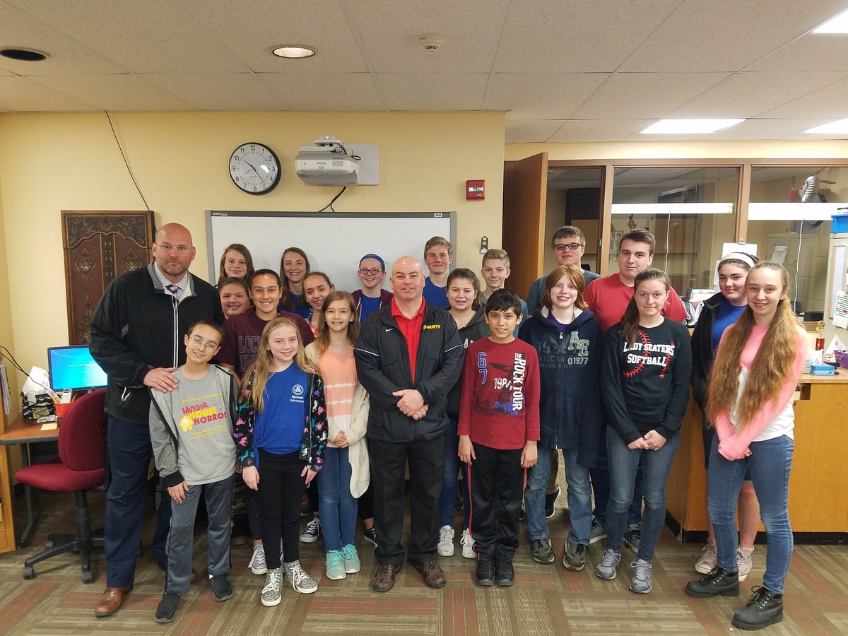 OxfordStES's tweet photo. Thanks @lyden_keith for coming to Belvidere today and working with Advocates. Can't wait for our visit!! @marcuslemonis  @TheProfitCNBC https://t.co/hFELrMftao