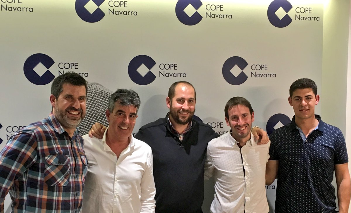 Deportes COPE - Tertulia de El Banquillo del Fútbol Navarro cope.es/audios/pamplon…