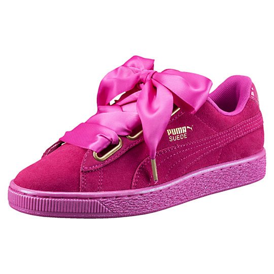 FringuesPasCher's tweet photo. #promo #mode Basket Suede Heart Satin pour femme: En promo à 90.00€ En promotion à 90.00€. Basket Suede Heart Satin… https://t.co/lxyuU1LBhb https://t.co/IlVaulEK5E