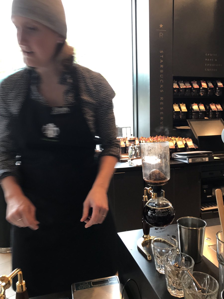 Starbucks11051's tweet photo. Stephenie practicing Siphon! Perfect Dome!!! https://t.co/IZR3roPmnr