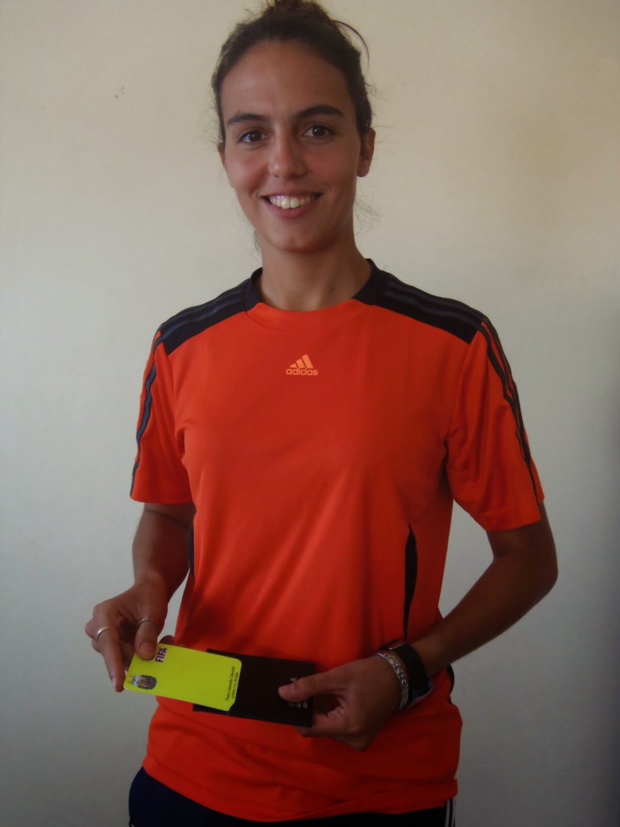 Angelalerena's tweet photo. Nadya Chiarotti, de la Liga Santafesina, será la primera mujer juez de línea en la historia de la @Copa_Argentina. Hoy, en Central-Cañuelas. https://t.co/IS9ps7TQ4Q