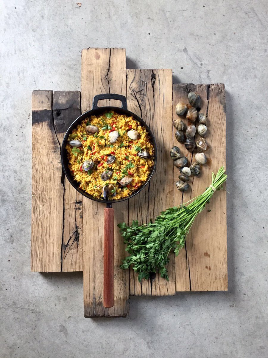 combekk_nl's tweet photo. We had a great day at the office! Getting in the holiday groove of warm days to come to Holland. #vacation #cooking #combekk #chef https://t.co/ytTerCDYaj
