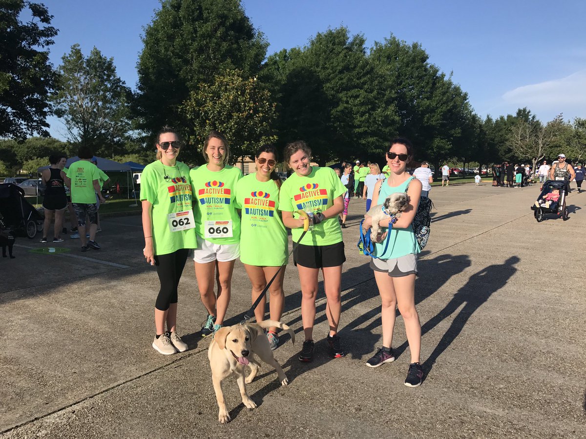 LSUcomd's tweet photo. #comdstrong at Autism Awareness Walk/Run @DeanLSUHSS @LSUcomd https://t.co/37VfrKP0ff