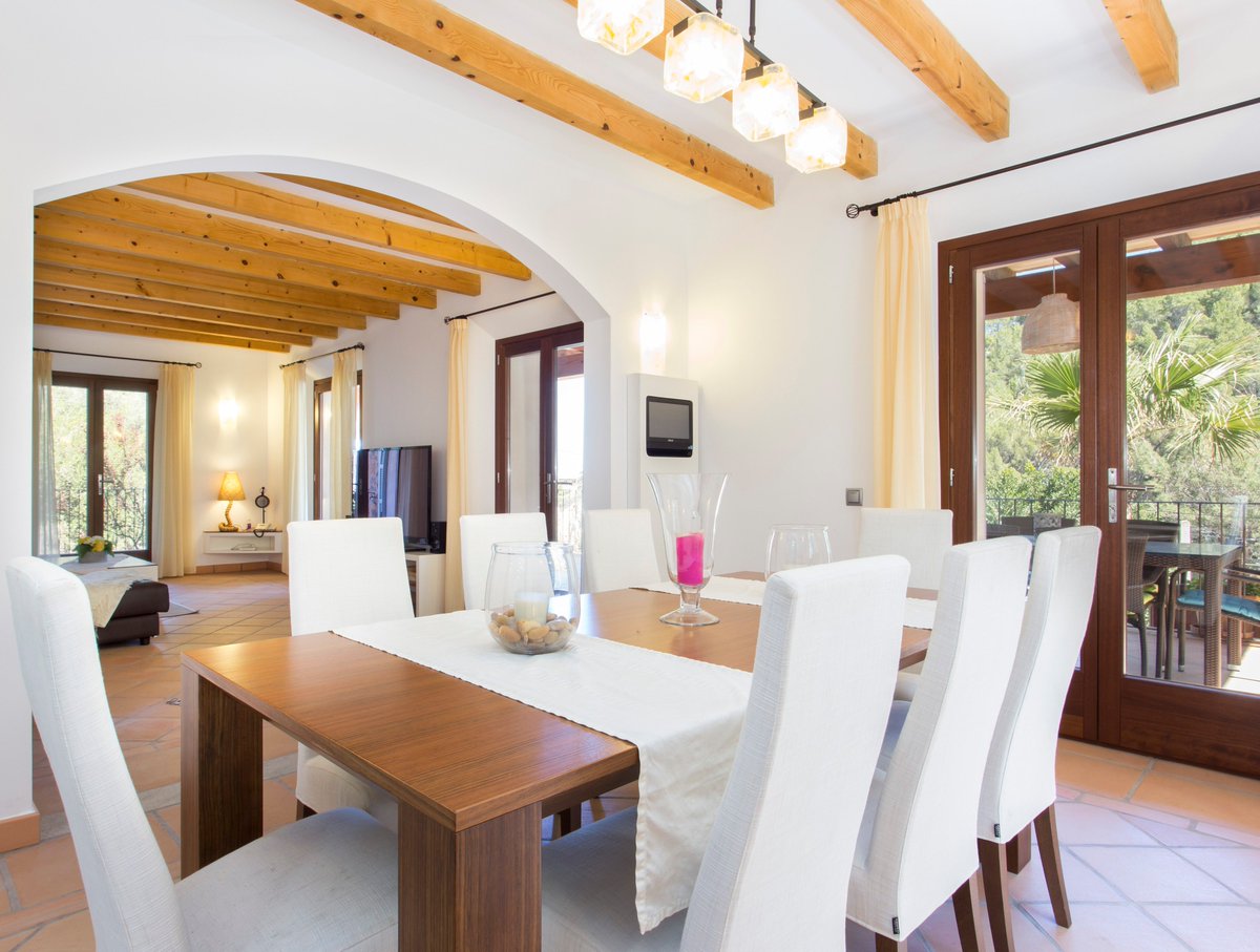 deiaLUXE's tweet photo. Villa in Cala Deia available for Holiday Rentals during the month of May with 20% discount. Please enquire at info@deialuxe.com #CalaDeia https://t.co/PfbUdhhzCN