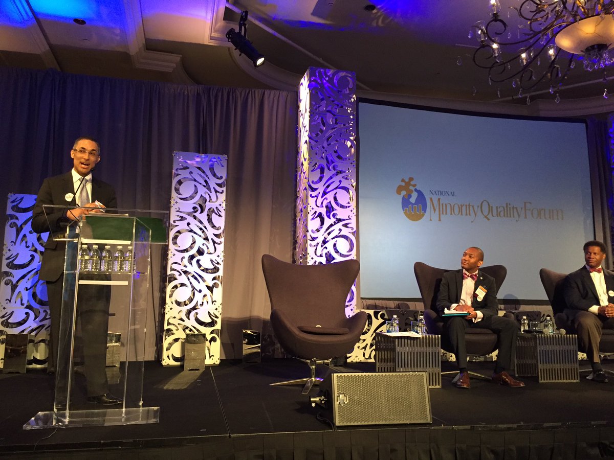 RepRobinKelly's tweet photo. @DanielEDawes @Morehouse Medicine "who knew healthcare was so complicated? Minority health is even more complicated!" #NMQFSummit #CBChealth https://t.co/Tt6xvxcURh