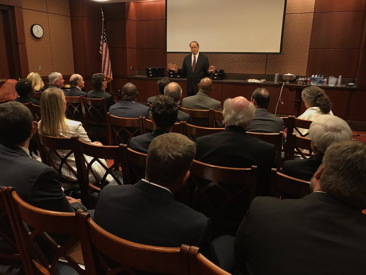 Coastal_Alabama's tweet photo. "They would be game changers for South Alabama" @SenShelby about the port widening and deepening and @Build_i10Bridge #captodc17 https://t.co/4MMoZjV4g2