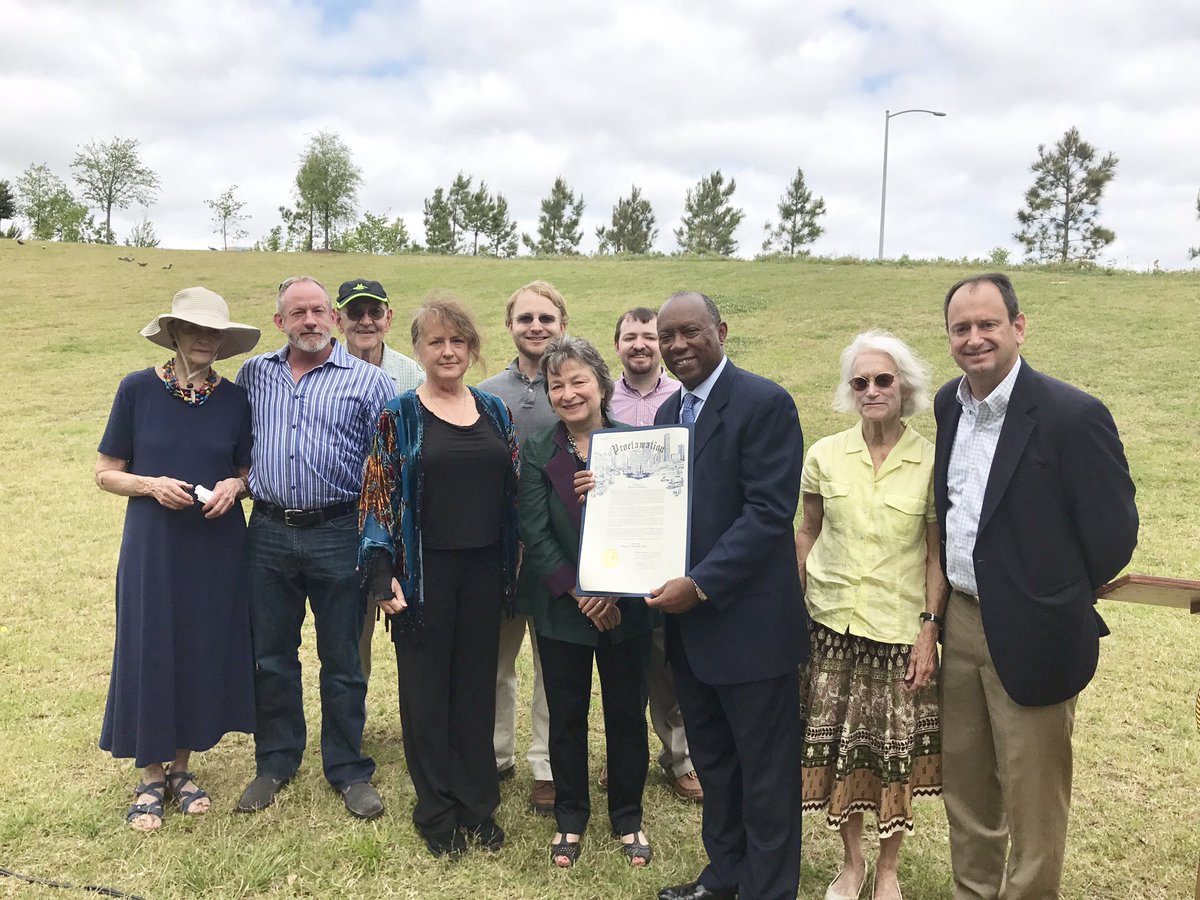 SylvesterTurner's tweet photo. City is deeply saddened by #TerryHershey's passing. We're grateful for her leadership &amp; impact to community. 1 person can make a difference. https://t.co/5bdlQPlzrV