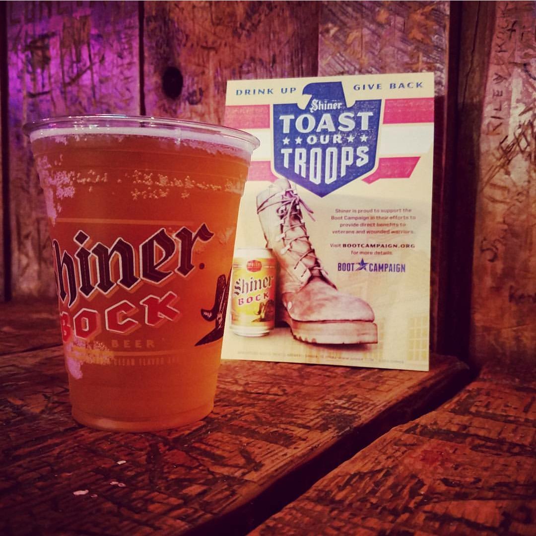 thedixiechicken's tweet photo. Don't forget to join us tomorrow for @ShinerBeer #HappyHour/#BottleCapDrop! Shiner pint specials 4-8p https://t.co/bYlEwXwFgV https://t.co/o5nkgWpGkZ