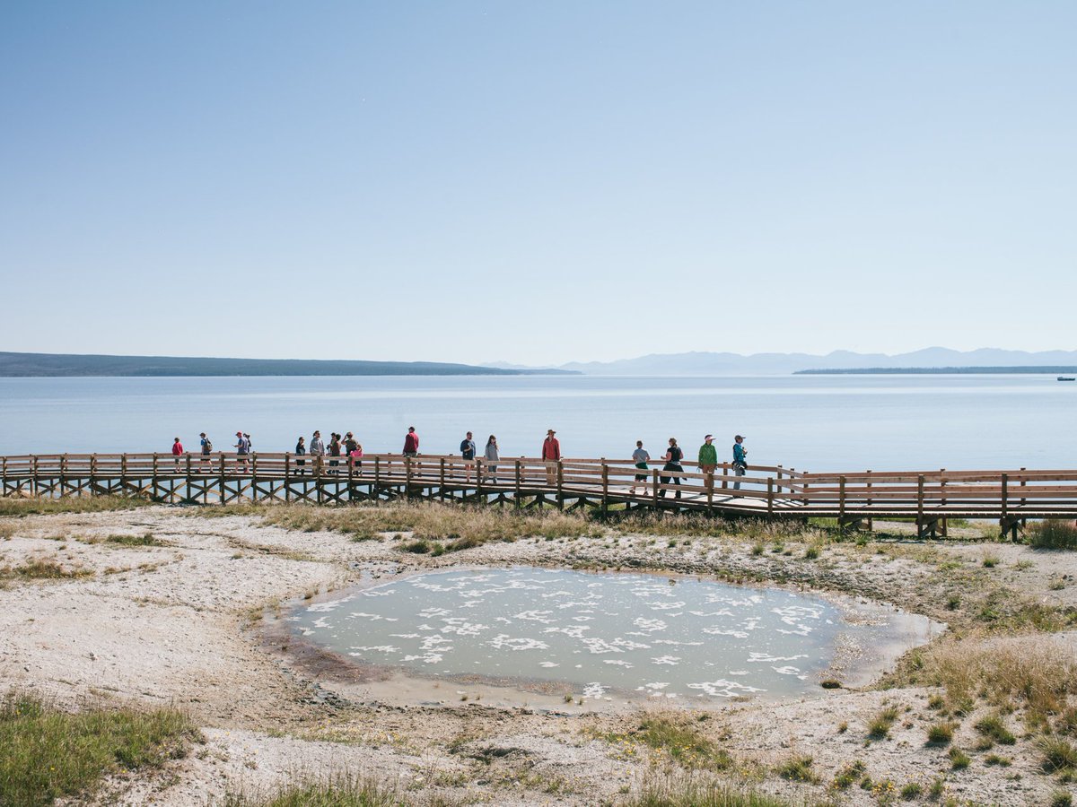 JimHughesPhoto's tweet photo. Yellowstone, 2013. To check out more images from my road trips visit: https://t.co/MKbPZWW2Me https://t.co/32JA24G4cE
