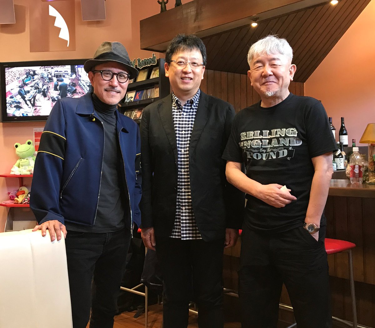 K_Onishi's tweet photo. 明日からの入院を前に尊敬する高橋幸宏さんと鈴木慶一さんからリハーサルにお誘い頂き夢のような一日でした。お二人とも熊本の復興を色々応援して下さり激励を頂いてます。熊本で演奏したいとも言って下さり感激しました。まずは治療に専念し退院後に万全の体調で復興に頑張ろうと思います。（感涙） https://t.co/BDZMGtYJZD