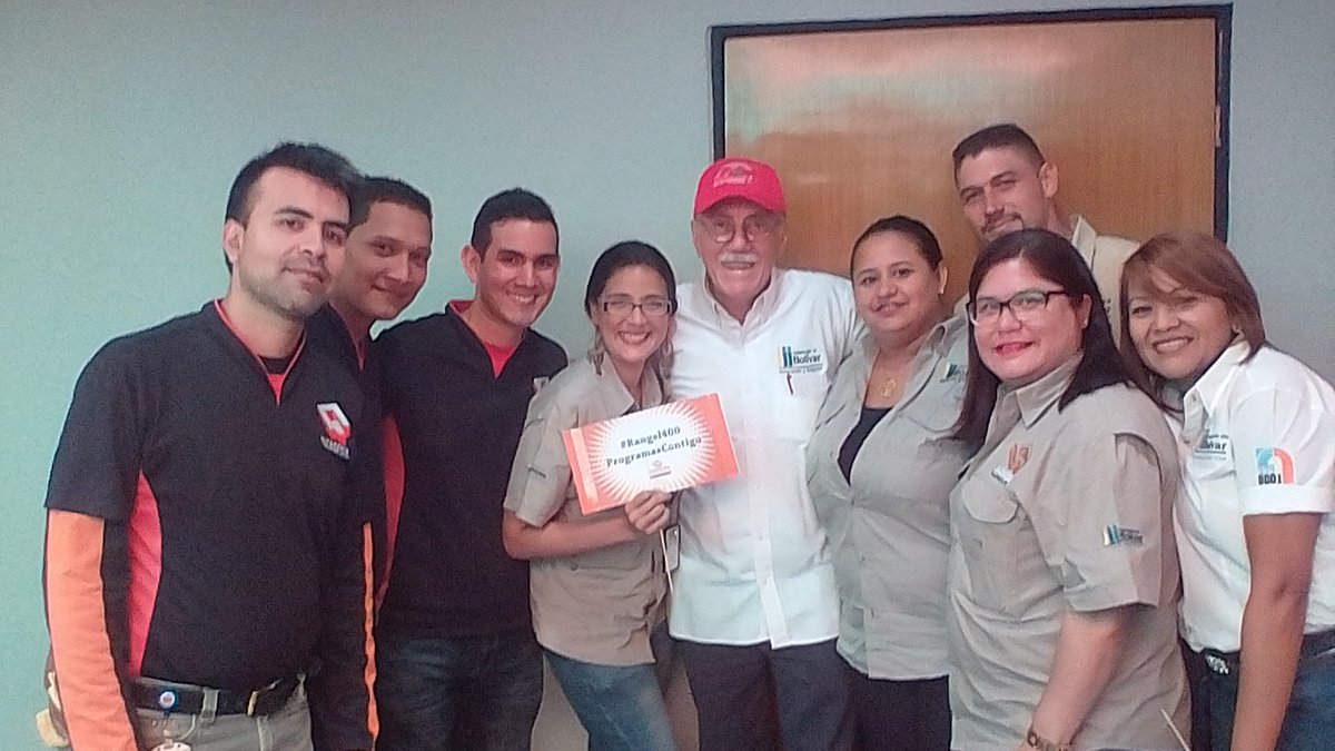 alfarerabolivar's tweet photo. Equipo de Alfareria Bolivar C.A junto al Secretario General de Gobierno ING Teodardo Porras en el #Programa400conRangel #LealtadRangelista https://t.co/9wRoRvKYVl