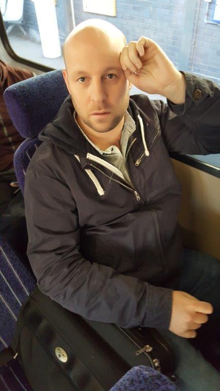 BBCSheffield's tweet photo. British Transport Police would like to talk to this man about an assault on a train from Sheffield to Hull on 6th April at 5.51pm https://t.co/Nj1YkhDDbd