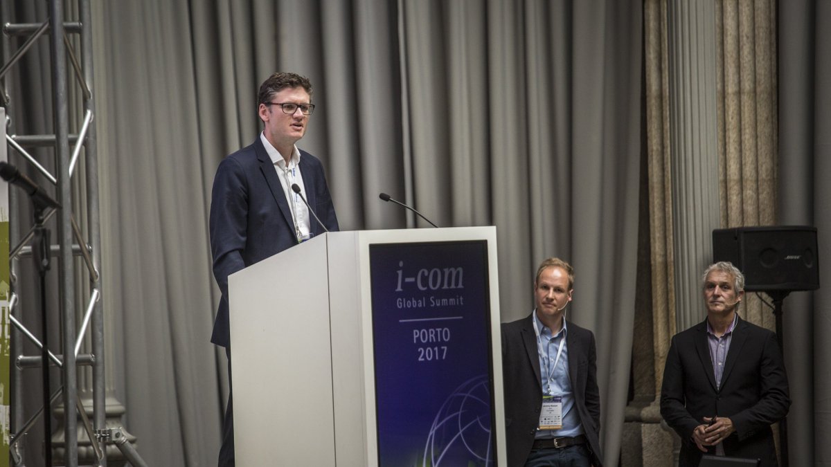 icomglobal's tweet photo. Guy White, CEO of @Thecatalyx, is up on stage now, presenting his startup for the #DataScienceCompetition at #icom17 https://t.co/TrCdhp7bgb