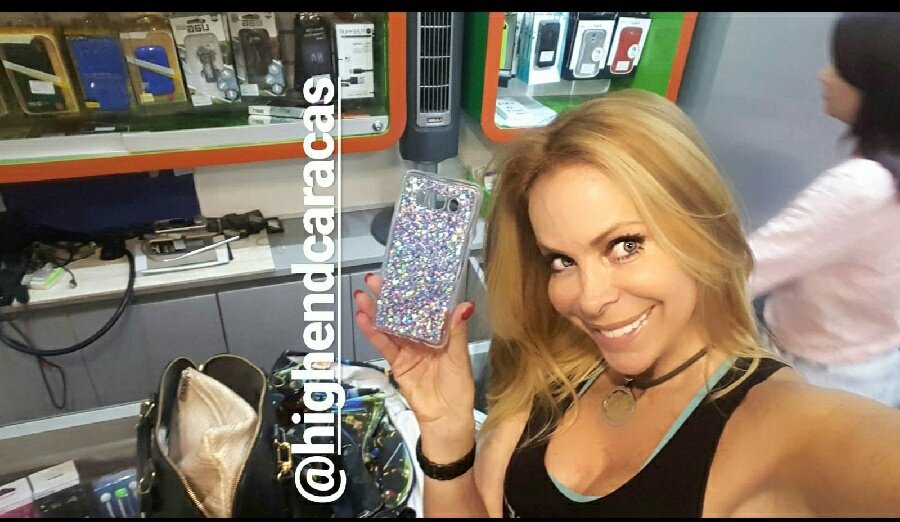 Shia Bertoni (@shiabertoni) on Twitter photo Venta de celulares, servicio técnico, accesorios, recargas y la mejor atención en <a href="/HighCaracasCel/">HighEndCaracas</a> C2 del CCCT 0212 959 24 56 Venta de celulares, servicio técnico, accesorios, recargas y la mejor atención en <a href="/HighCaracasCel/">HighEndCaracas</a> C2 del CCCT 0212 959 24 56