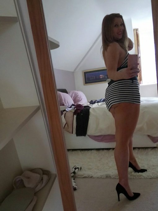 I've been a #badgirl today 😉😘😘 https://t.co/m9K5QB8Kry<a href="/tag/badgirl"class="tags">#badgirl</a>