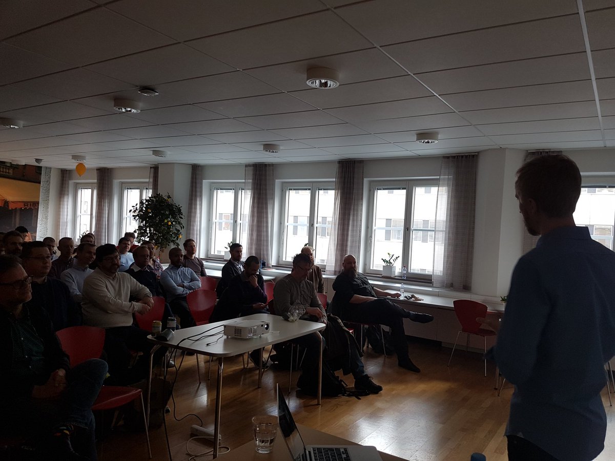 swenug's tweet photo. Komplexa system på Apollo för @swenug i kväll, på scen: Mattias Nordlindh https://t.co/Q6EBqZjx7S