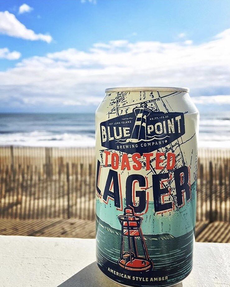EagleBrands's tweet image. Come out tomorrow night at 6PM to Round Table Sportsbar for a @BluePointBrewer toasted lager sampling! #sampling #bluepoint #toastedlager