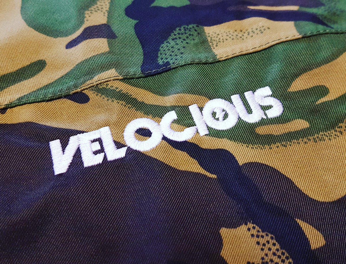 velociouscc's tweet photo. Next day courier service from £3.50 #bristol Book online  https://t.co/Mr65ghnrNP #betterbybike https://t.co/DUPoCnZfOo