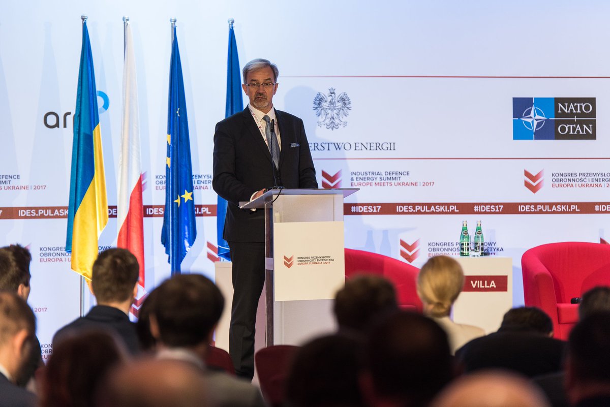 FundPulaskiego's tweet photo. 200 photos form #IDES17 are available now! Thank you all for being with us that day!
Link: https://t.co/vqDcprU2k7 https://t.co/A1qrWv2sRm