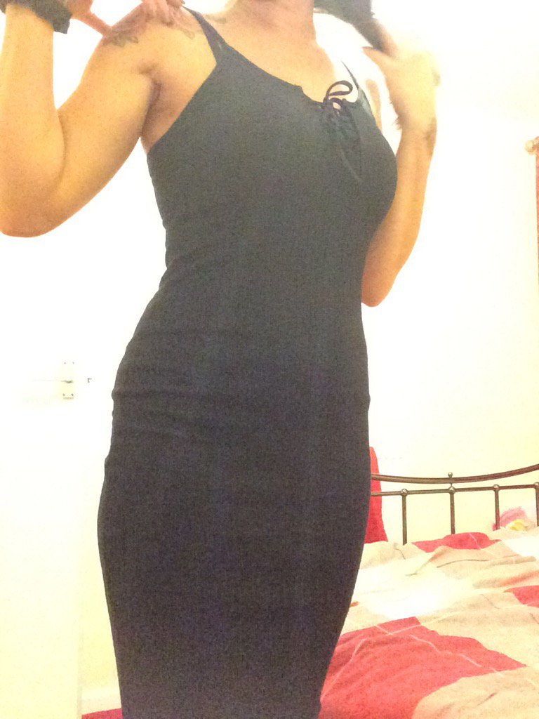 1RareAngel's tweet photo. Newdress❤ #little black dress #summer #SummerStyle #AngelsKnicks #kbgirl @CamGirlsUK @TheBadGirlClub1 @KnickerLover3 https://t.co/5XzwgbA1ZL