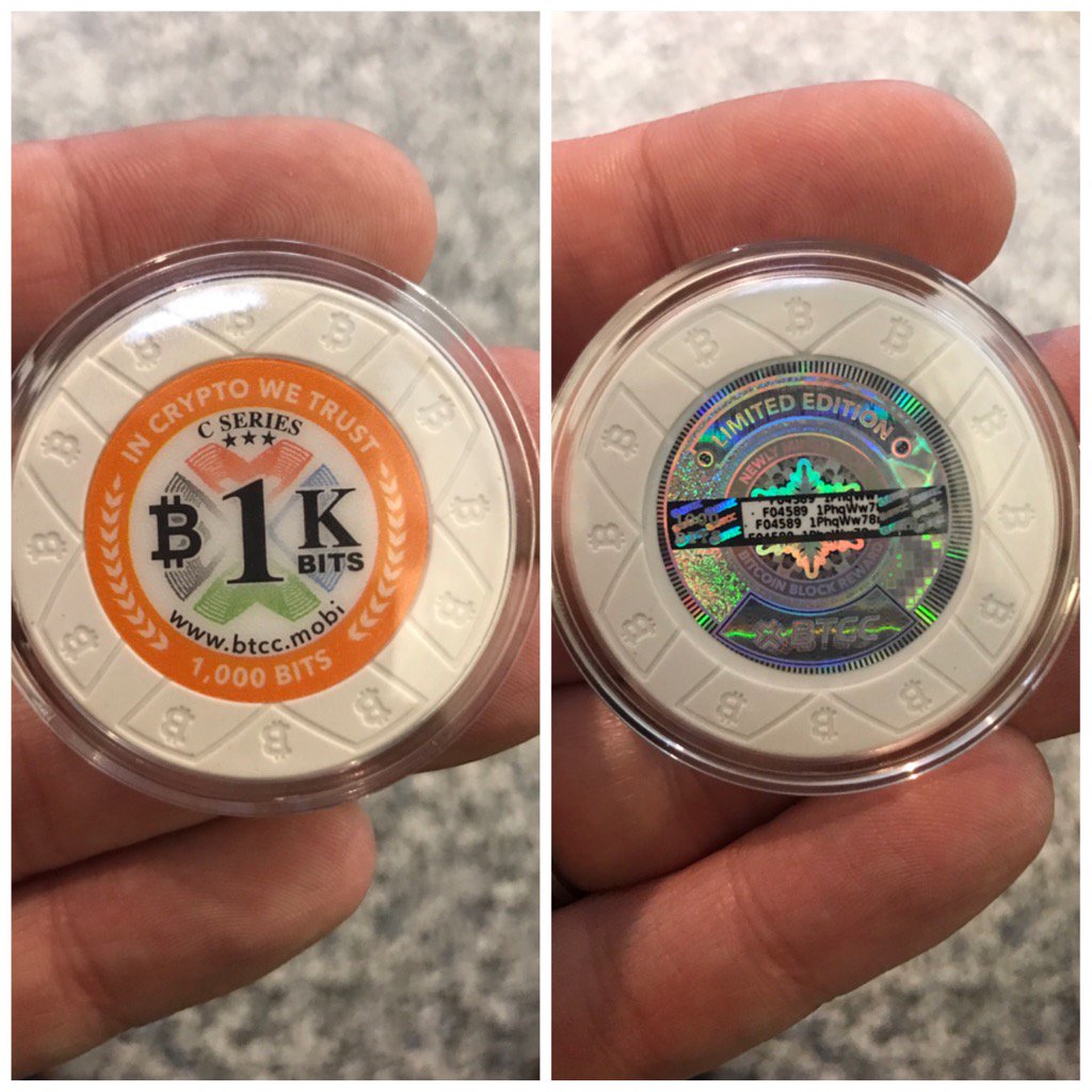 KrummOP's tweet photo. Giving away physical #BitCoin at #BlockchainChicago #Winning @OP_Recruiting https://t.co/oMoA8jeZDQ