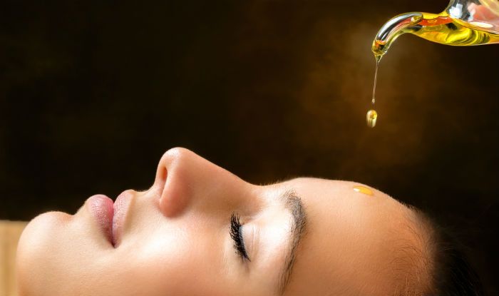 NaturalO's tweet image. Oil cleansing method: Try this natural, organic skin care method to get glowing skin buff.ly/2pUxSmT