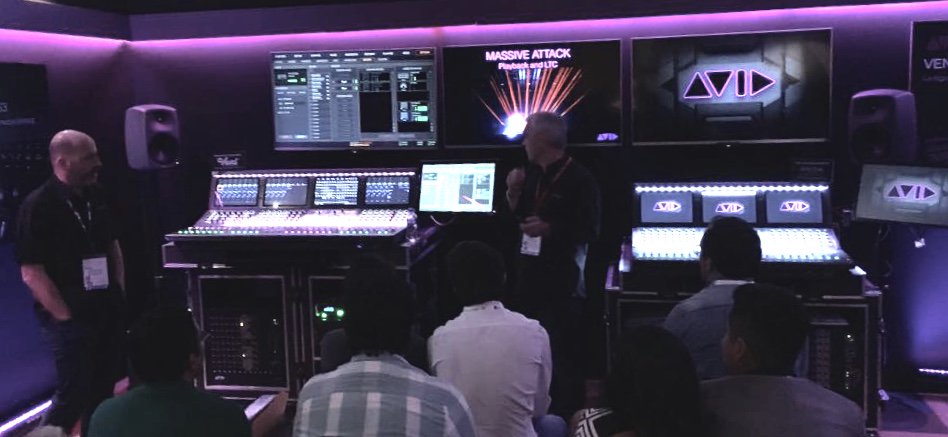 AvidProTools's tweet photo. Presentaciones de @AvidLiveSound en @soundcheckXpo 2017 Sala Yaqui @WTC_Mexico #Avid #SoundcheckXpo2017 #ProTools #VENUE #ProAudio #CDMX https://t.co/zaetSX27Yx