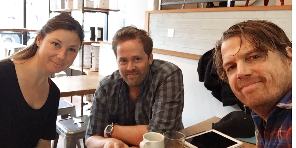 LittleStarRenos's tweet photo. Are regular tue team meeting @PalletCoffee #teamspirit #vancouverrenovations #coffee #loveyourhome https://t.co/hI7HcK9SSq