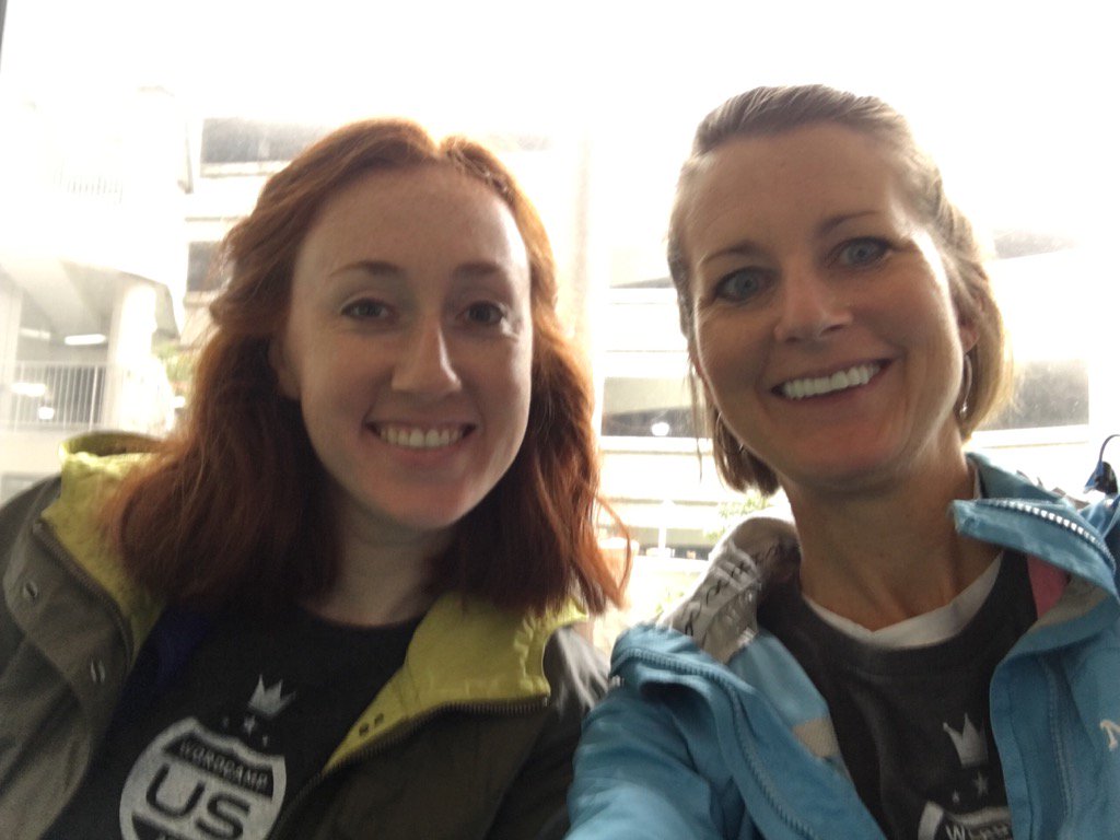 TaraClaeys's tweet photo. Giving back! #volunteerarlington thanks for joining Design TLC @rachwarren17 ! https://t.co/78v8tHfUyx