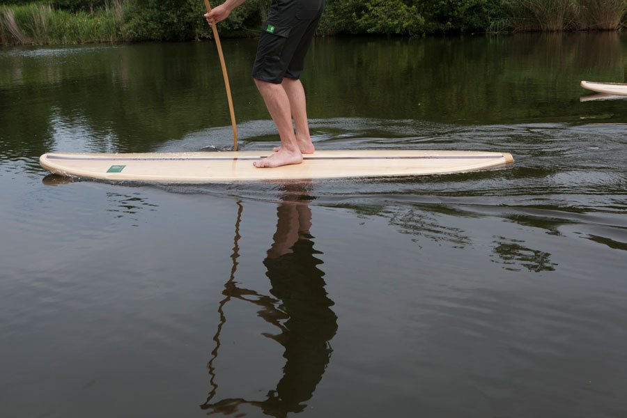 staatsbosbeheer's tweet photo. Zojuist #Binnenstebuiten gezien? Je leest meer over populierenhout en onze sup- + surfplanken van #MacSurf via https://t.co/XmLno3WsAV https://t.co/kCYhTGgGEE