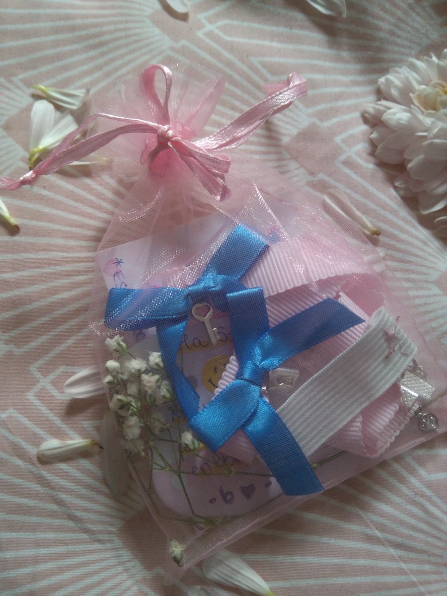 _bubushop tweet picture