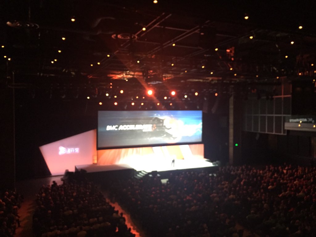 elMachik0's tweet photo. Carla Harris at BMC SKO FY18 so inspiring! Expect to win, get her book #carlaharris #BMCSKO #bmcsoftware #bmc https://t.co/rwZrhbNcaO