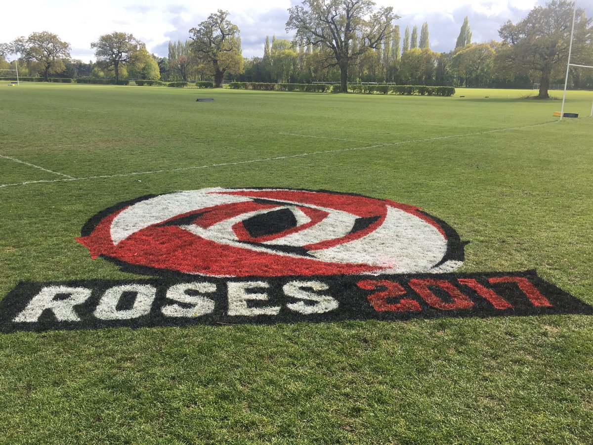 Nice work from the <a href="/UniOfYork/">University of York</a> grounds team ahead of #roses2017 Big weekend ahead for <a href="/YorkSportUnion/">York Sport Union</a> teams.Get down to 22 acres to support