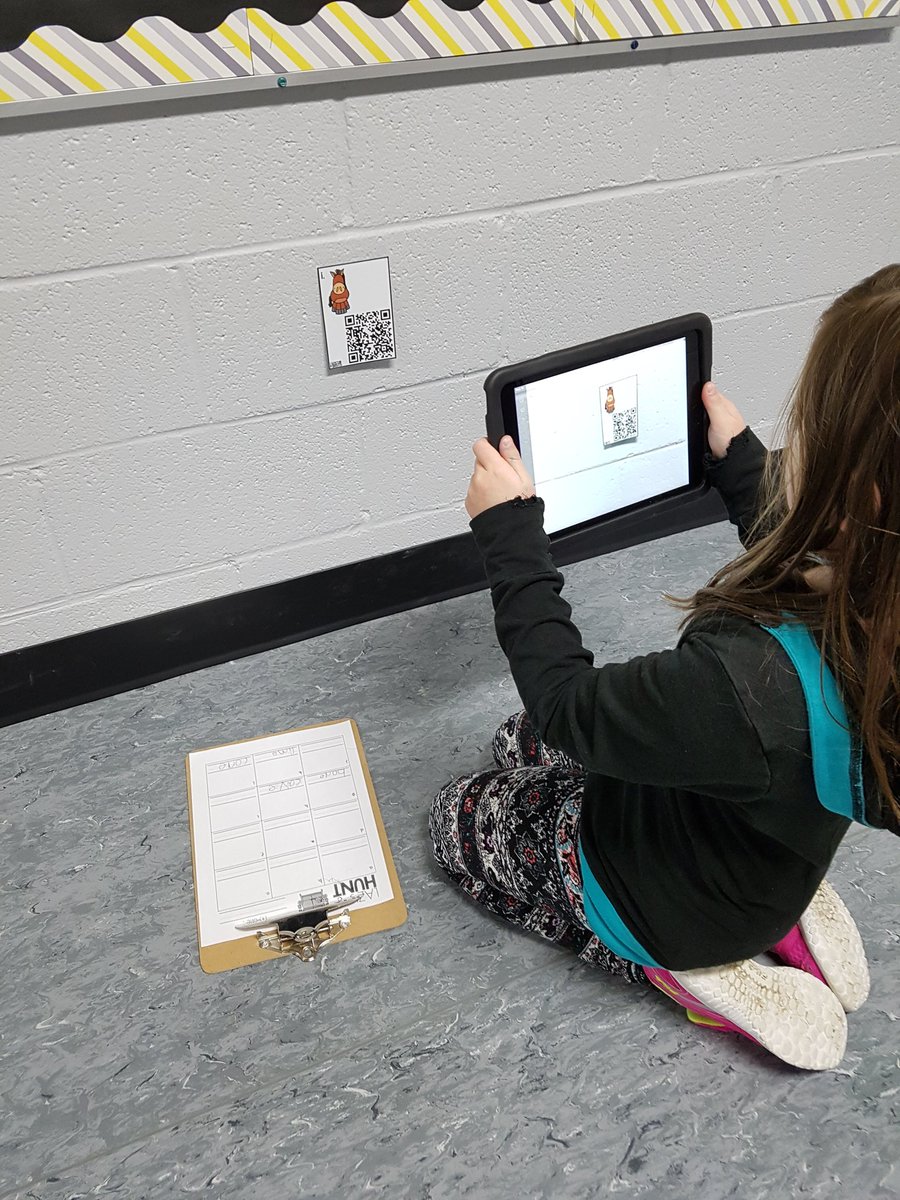 MissLeurer's tweet photo. We went on a hunt for 'Lazy E' words using QR Codes. #edtech #techystudents https://t.co/thns76K6vS