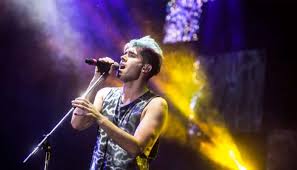 Stefania11Karol's tweet photo. @GermanGarmendia  @GermanG_fans  ¡FELIZ CUMPLEAÑO! Espero que lo paces muy bien en este día......Saludos desde el sur de Chile ❤️ https://t.co/HuISVI7o3E