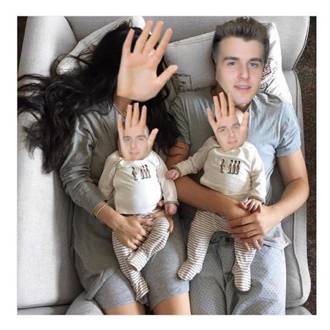 JeniferFishman1's tweet image. Our family 😍😍😍🤘🏻🤘🏻🤘🏻