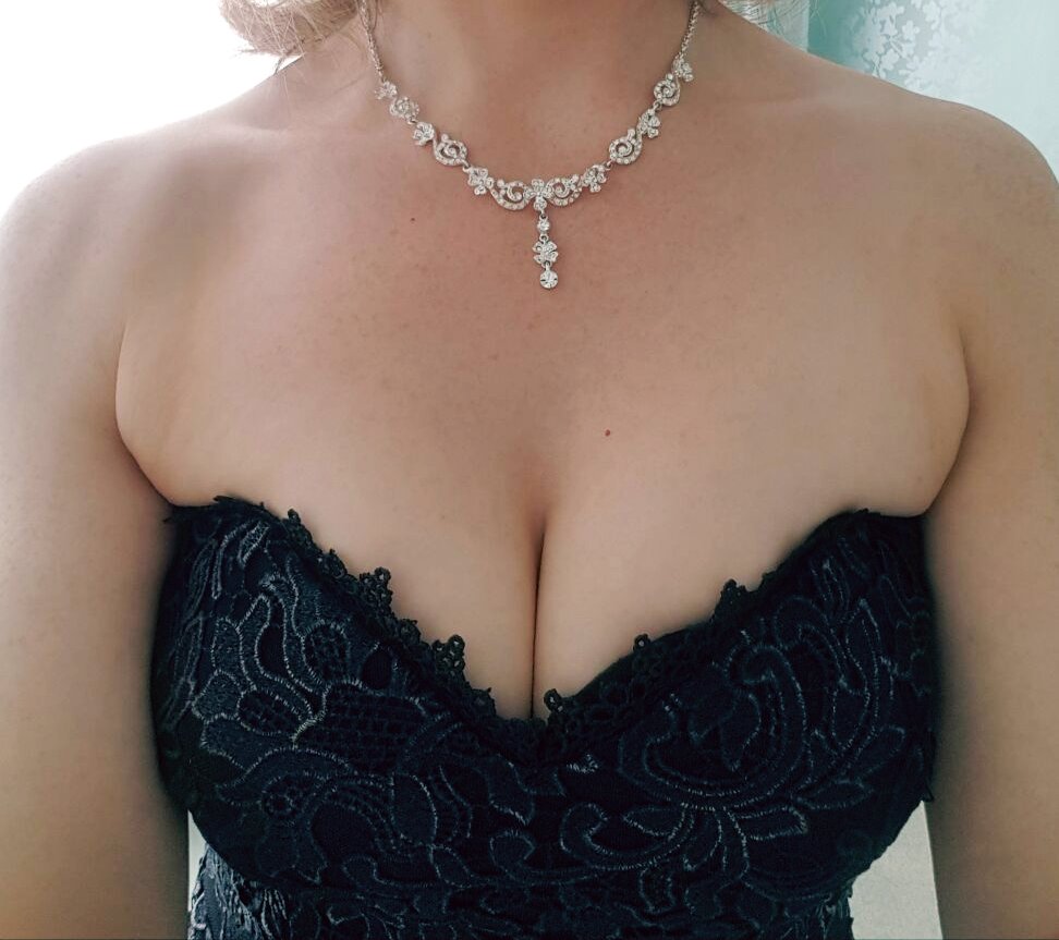 funcouple071's tweet photo. And she was absolutely stunning https://t.co/rWyVZHWjik