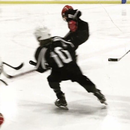 hd_enginehockey's tweet photo. 🚨09' Commitment Alert 🚨 Sarvir Jaworski from Sioux Center IA is working hard to be ready for the #Bauershootout#onlythebest @theBrickseries https://t.co/OBqXtuSHe4