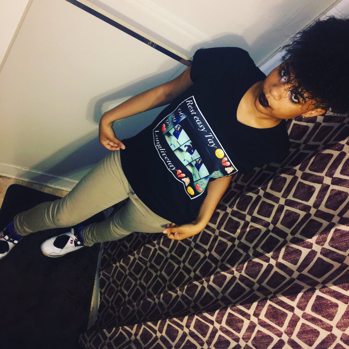 Bitchimtayy's tweet photo. Rest easy Tay 💔😩we gonna t'up for you ❤️🍃💨 #flyhightay❤️😩👼🏼 #Thuggin4tay😩👼🏼❤️ https://t.co/tqCXrvwp6g