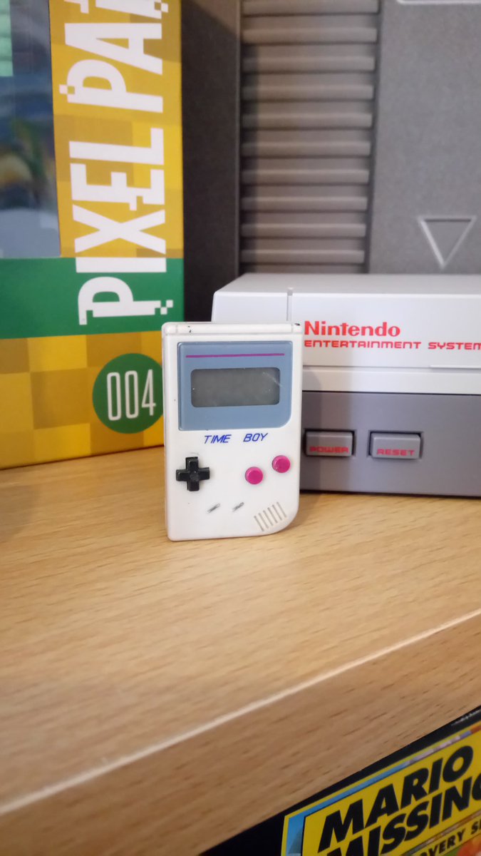 A2ZOfGaming's tweet photo. Clearing a few things and came across this not seen this for years Time Boy #retrogaming #timeboy #gaming @NintendoUK @nintencollect https://t.co/ATJn2nTc3X