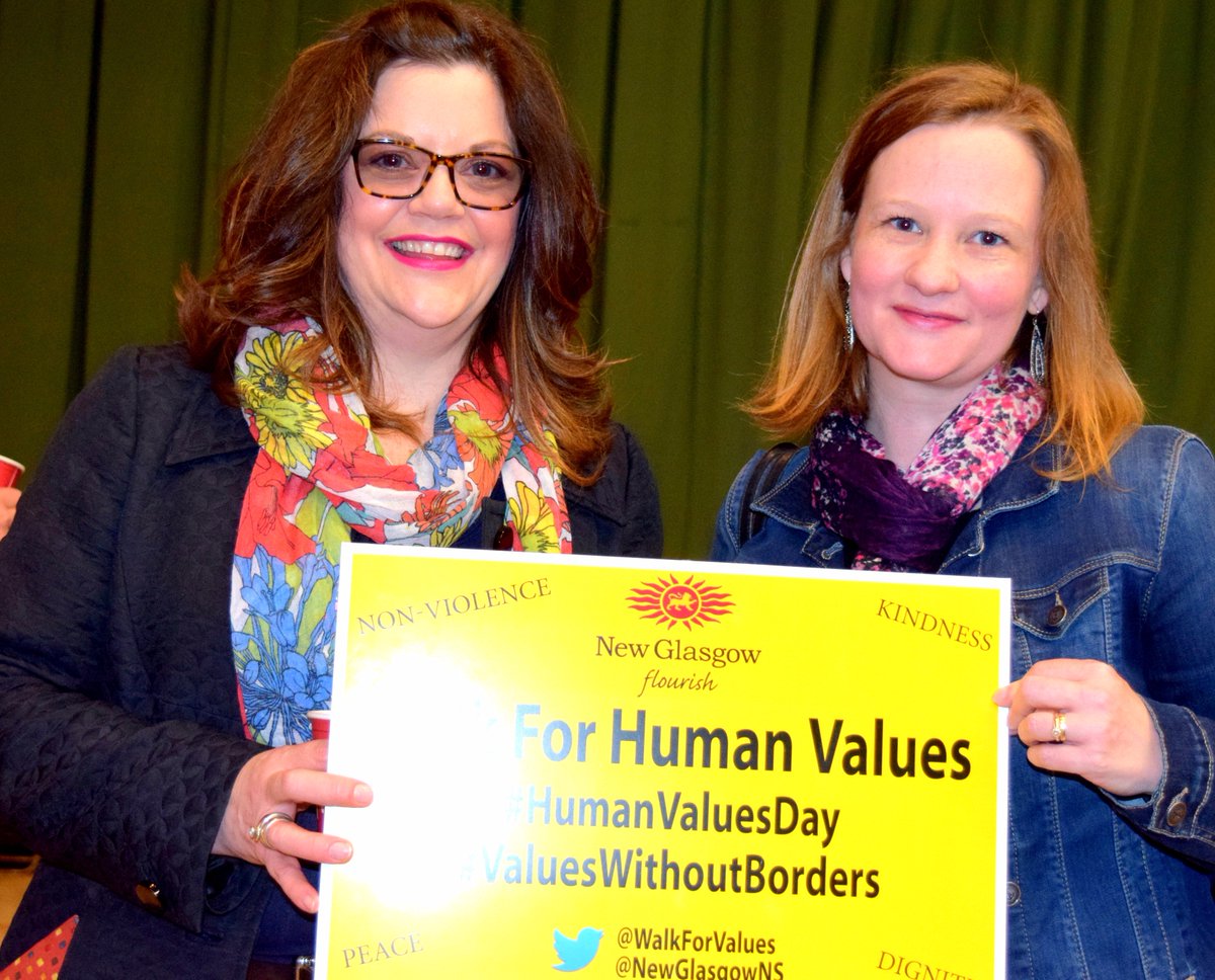 NewGlasgowNS's tweet photo. Thx to the many folks who took time to be part of our @walkforvalues #HumanValuesDay #ValuesWithoutBorders event #community @ngflourish https://t.co/Bz0vTgIfcF