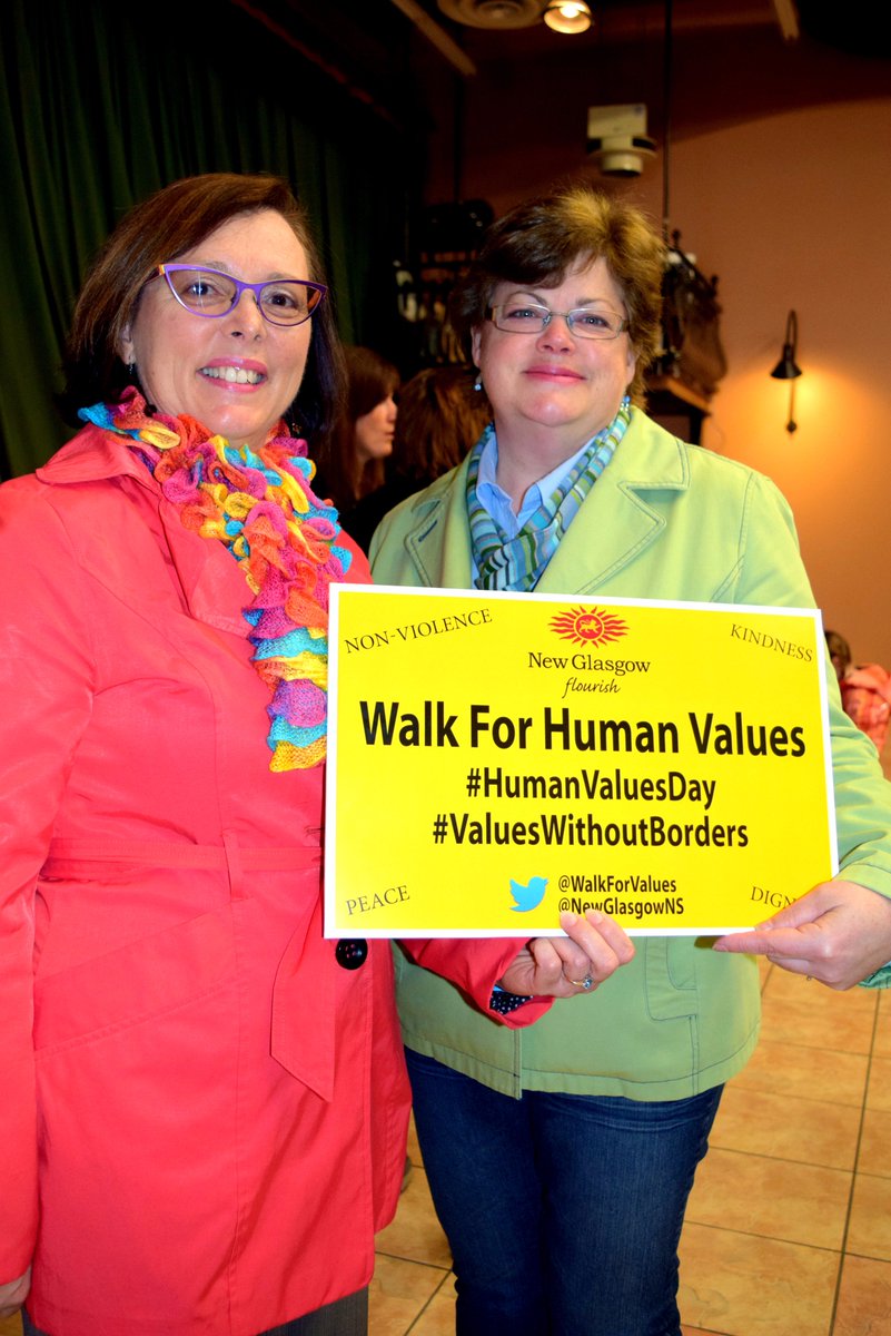 NewGlasgowNS's tweet photo. Thx to the many folks who took time to be part of our @walkforvalues #HumanValuesDay #ValuesWithoutBorders event #community @ngflourish https://t.co/Bz0vTgIfcF