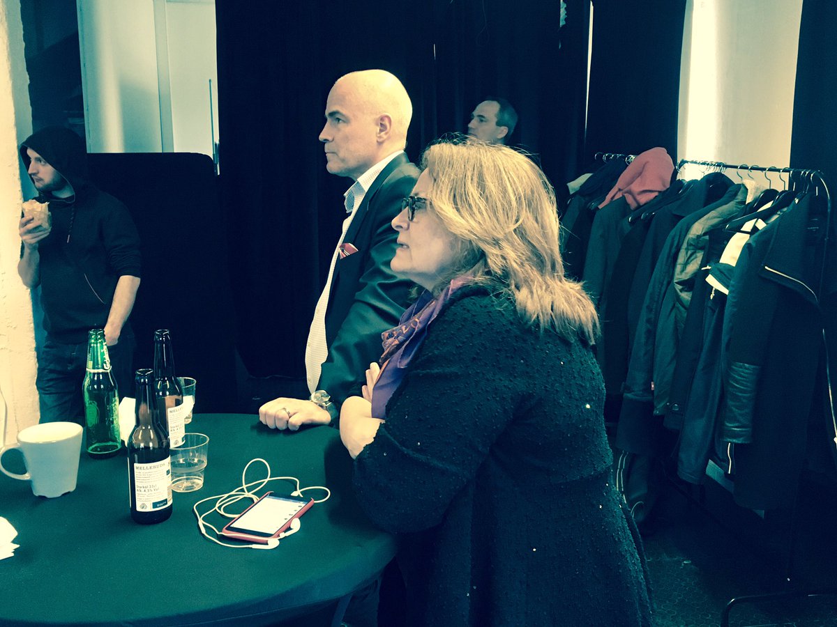 jcftele's tweet photo. Full attention on #Flowscape presentation of activity-based office spaces #Things #WatsonIoT https://t.co/RF5xprhU5Y