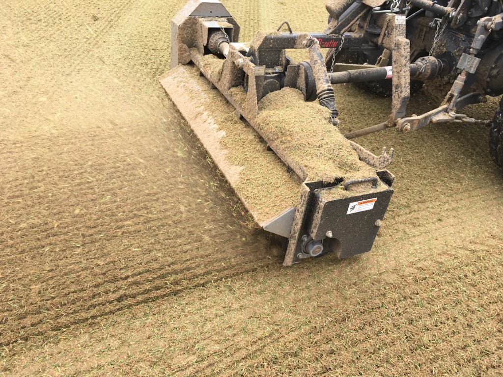 Two directions with the VC-60 de-thatching machine.