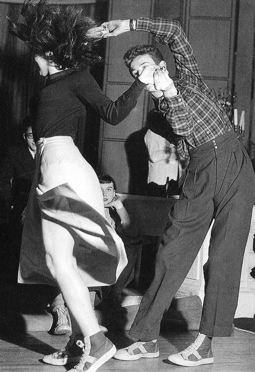 JumpSwing's tweet photo. #swingdancetuesday. Two great #swingdance classes everyTuesday night. Swaffham Community Centre PE37 7RB - Doors open 7.45pm https://t.co/wyBcK5wigq