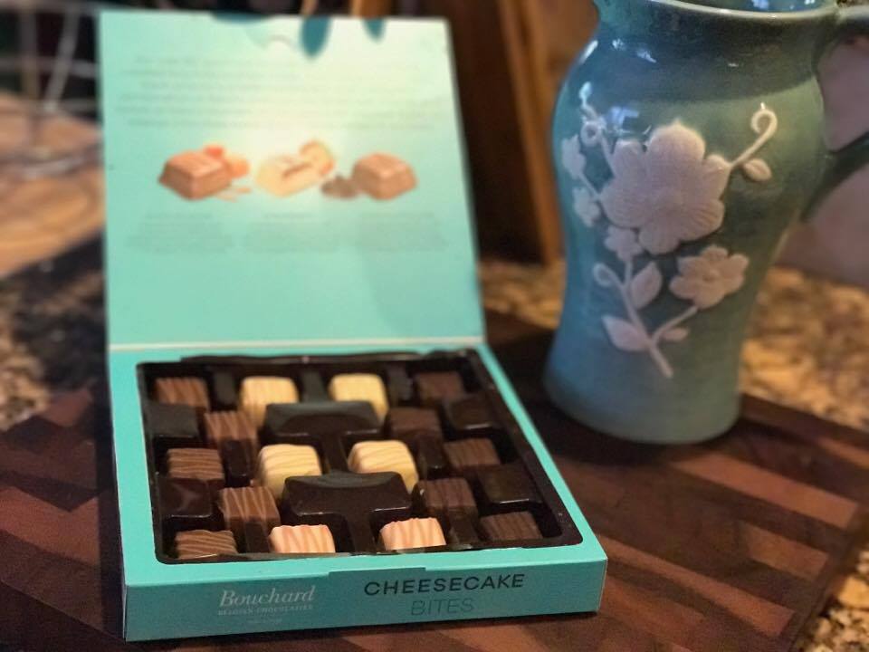leedsphotonikon's tweet photo. Bouchard Truffles Come In Many Flavors &amp; Colors: Milk, Dark, Pink, White... https://t.co/v3nUd6vTkU by #SweetNSourDeals via @c0nvey https://t.co/eeUarmsfvV